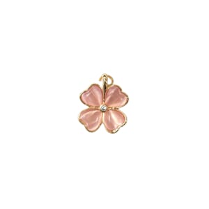GO1053 Smykkeanheng Blomst Perlemor rosa 13mm 0929