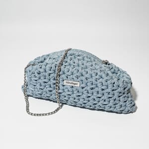 OPP132 Gratis oppskrift ved kjøp av Shimmergarn - Jasmine Shimmer Clutch